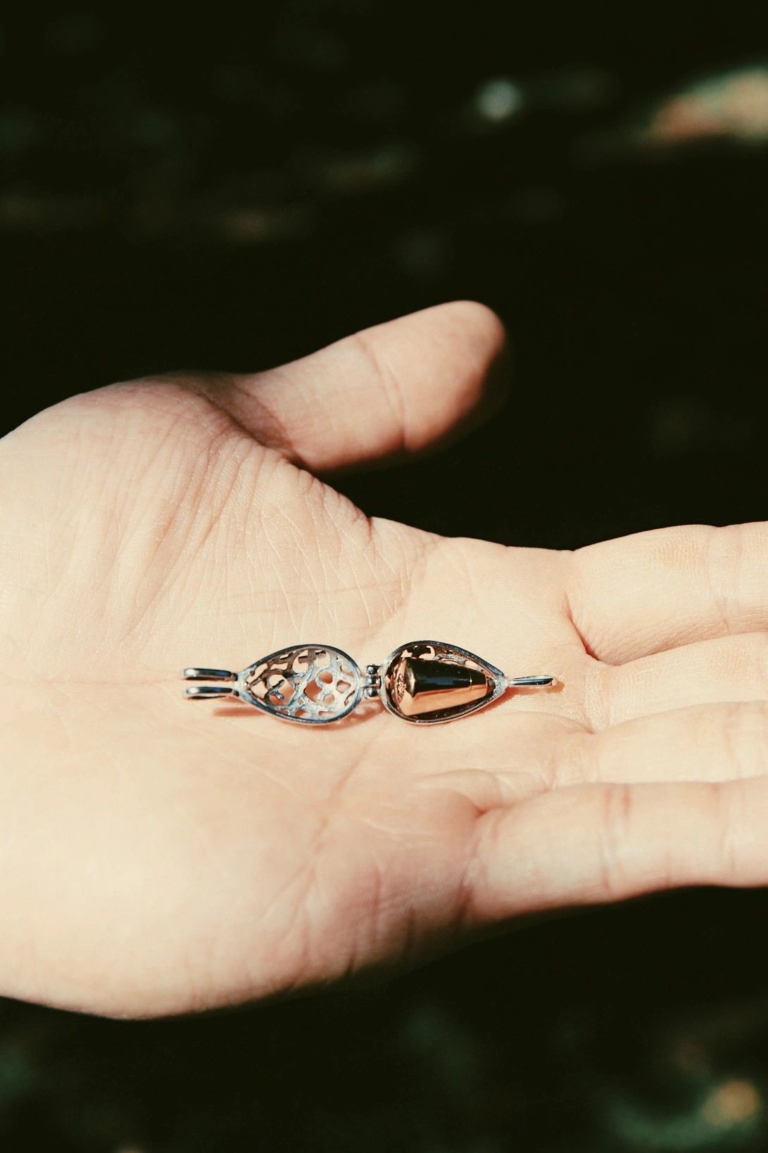 Hollow Cage Pendant Ash Keepsake