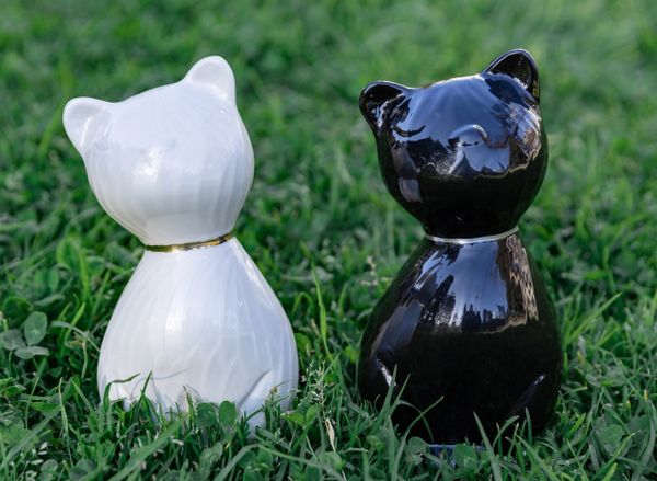 Sitting Cat Urn